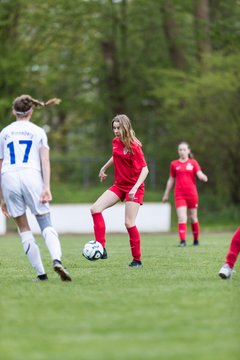 Bild 33 - wBJ VfL Pinneberg - Eimsbuettel : Ergebnis: 6:2